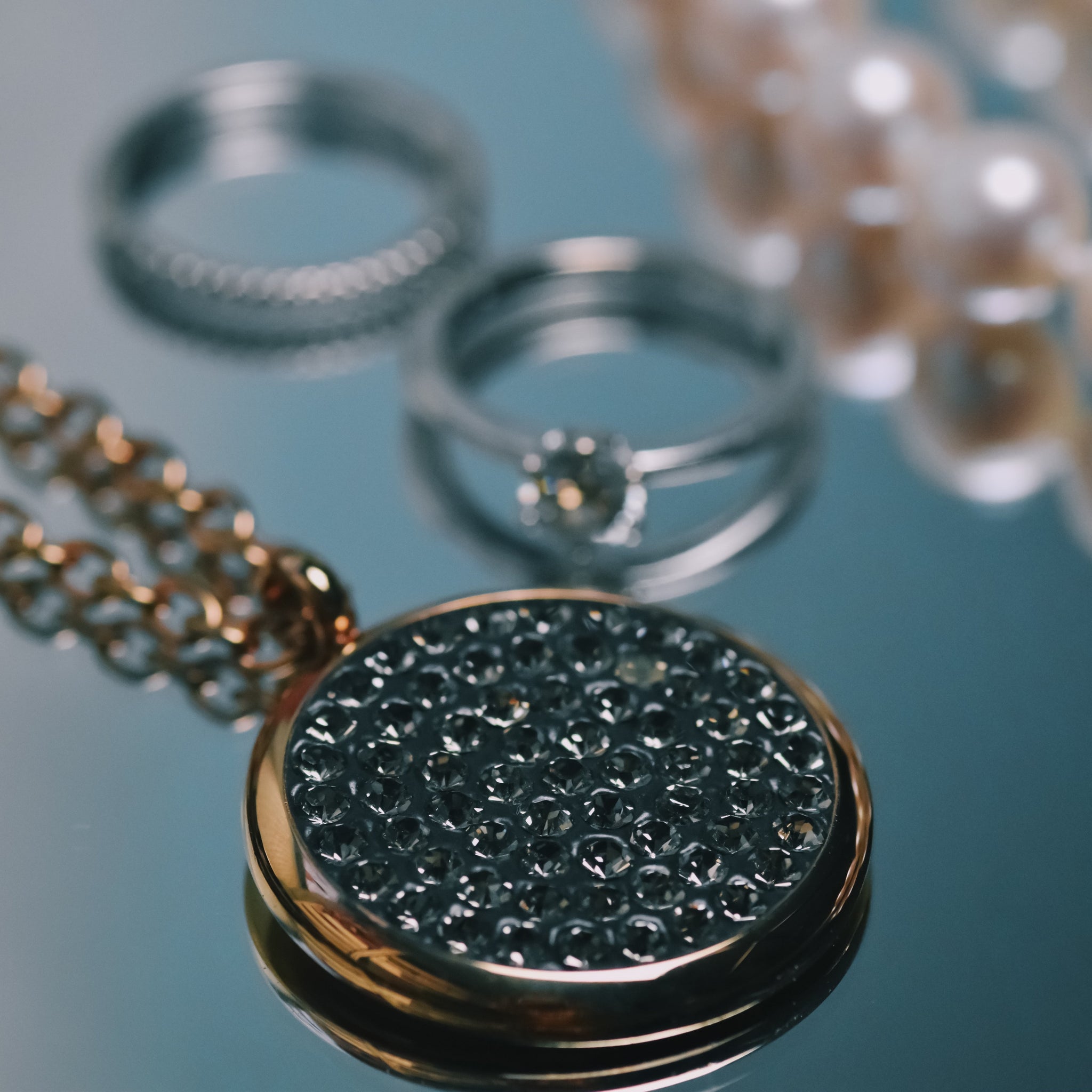 Best Moissanite Jewellery to Pick in London 2025
