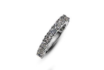 L'amour Eternity Ring